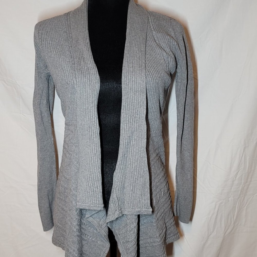 White House Black Market Grey Cardigan in XS